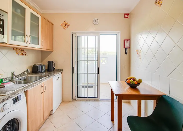 Nature Escape 2br Pool Wi-fi Ac Olhos de Agua (Albufeira)