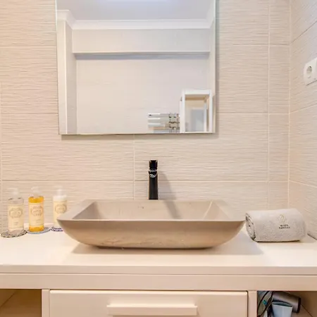 Nature Escape 2br Pool Wi-fi Ac Villa *